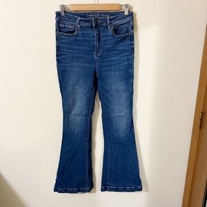 American Eagle Womens Super Hi-Rise Flare Blue Jeans Size 6 Denim